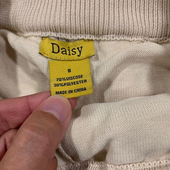 Daisy Womens Beige Pleated Mini Skirt S Skort Preppy Academia Tenniscore - Picture 3 of 4